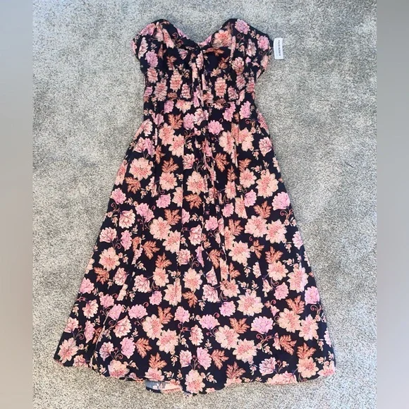 Floral Halter Maxi Dress - Picture 3 of 6